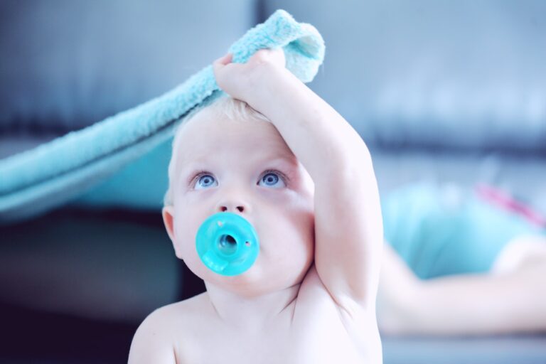 Read more about the article Best Pacifiers to Buy in 2022