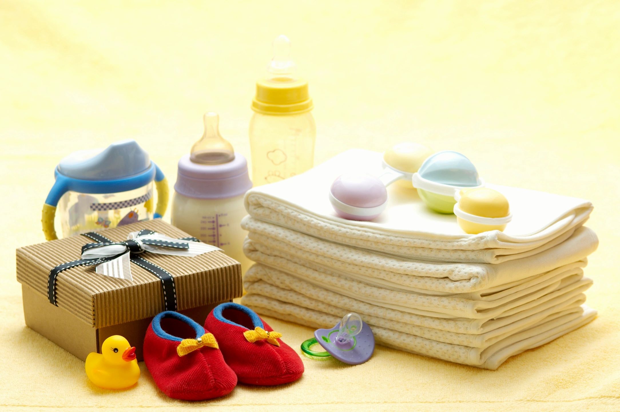 90 Baby Items List A-Z Checklist: 70 Essential Items and 20 Items You Don't Need