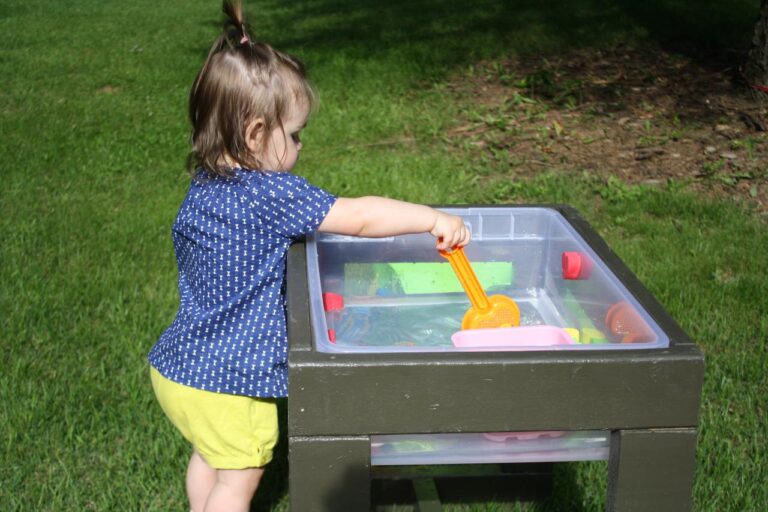 Best Water Table for Toddlers of 2024