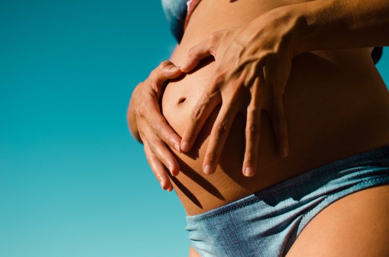 Read more about the article Best Pregnancy Safe Self Tanner of 2022